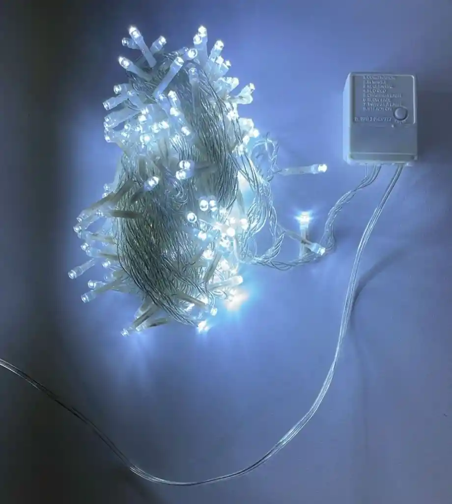 Luces De Navidad X 200 Bombillos Cable Blanco Luz Blanca 14 Metros Aproximadamente Luces Navideñas Luces Para Navidad Luces De Navidad Luz De Navidad Decoracion Navideña