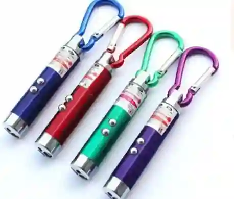 Mini Llavero Linterna Colores 3 En 1 Multifuncional