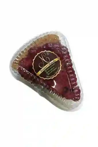 Porcion Torta Frutos Rojos Nueces Y Canela