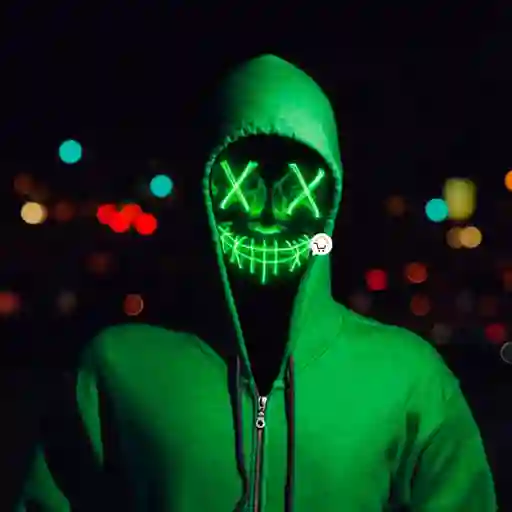 Mascara Con Luz De La Purga