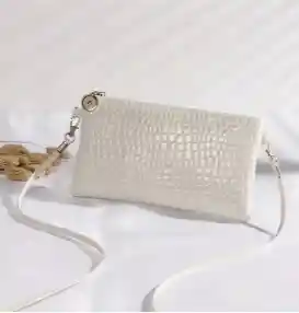 Bolso Beis En Sintetico Cocodrilo De 11*18