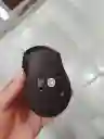 Mouse Inalámbrico Pequeño Genius Color Negro Con Rojo