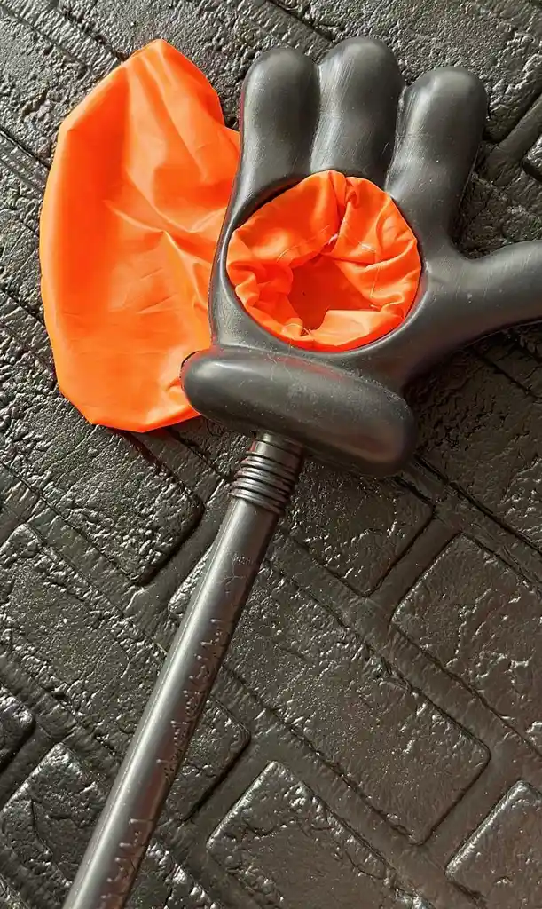 Garra Canasta Dulces Halloween Negra