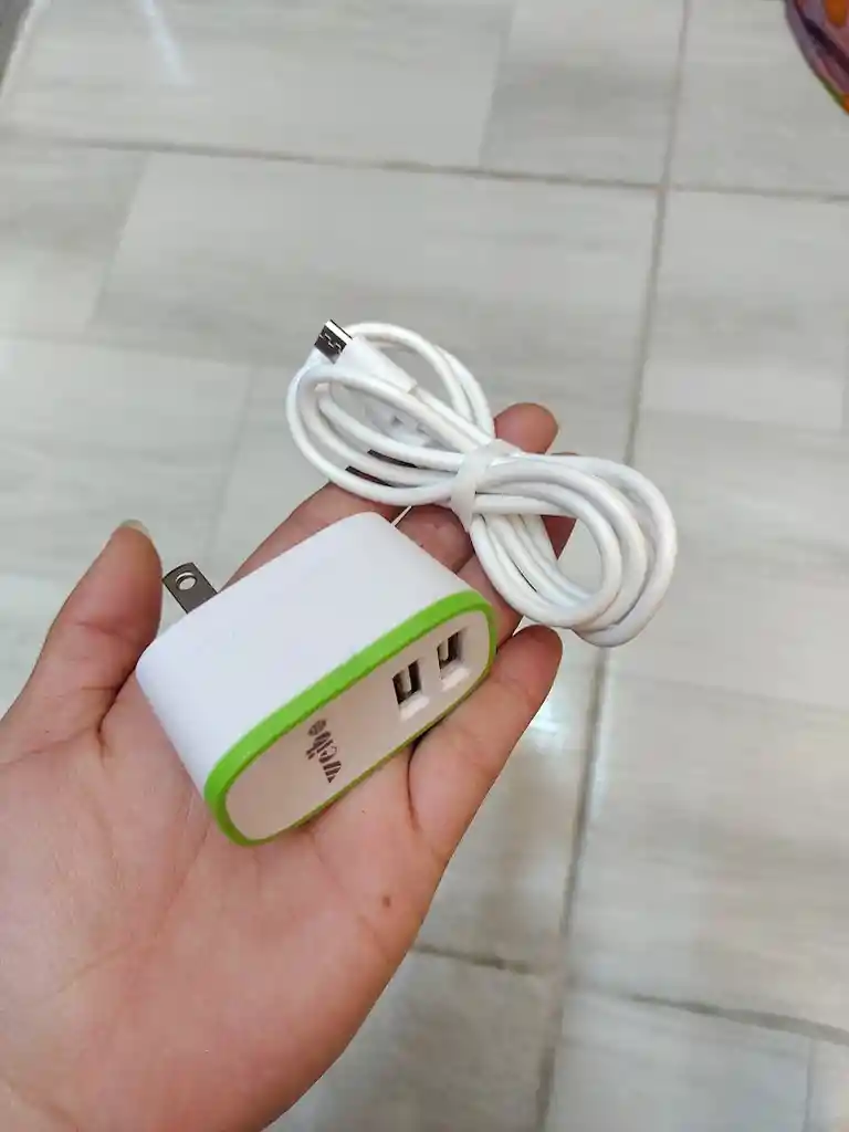 Cargador Completo Weibo Adaptador Con Doble Usb Y Cable V8 Blanco