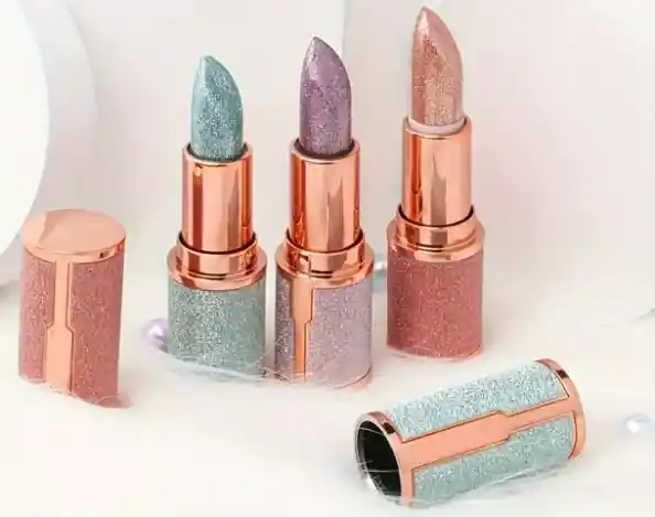 Labial Mágico Con Flor Natural – Miss Cosmetics