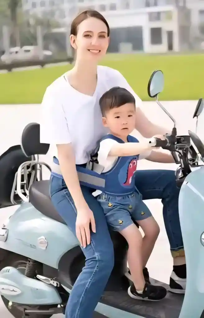 Cinturón Para Motos Bebes Arnés Cargador Niños Moto Multicolor