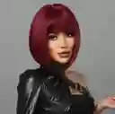 Peluca Corta Lisa Con Flequillo Color Vino Cabello Sintético