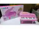 Piano De Juguete Pink Princesses Con Luces Led Rosa