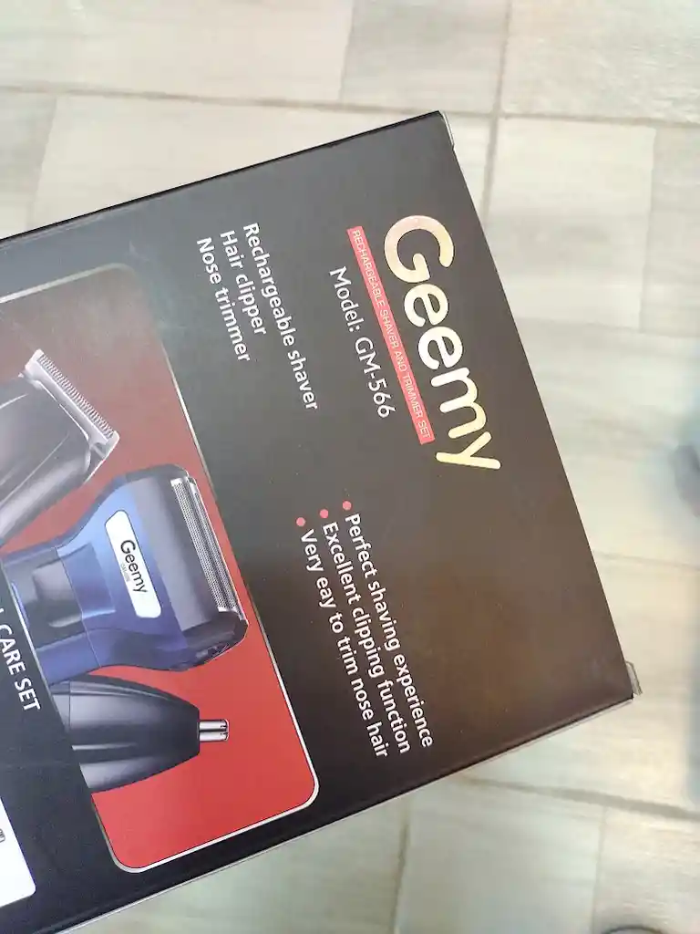 Maquina Afeitadora Geemy Azul 3 En 1 Gm-566 Cabello, Barba Y Naríz