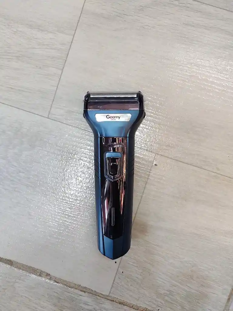 Maquina Afeitadora Geemy Azul 3 En 1 Gm-566 Cabello, Barba Y Naríz