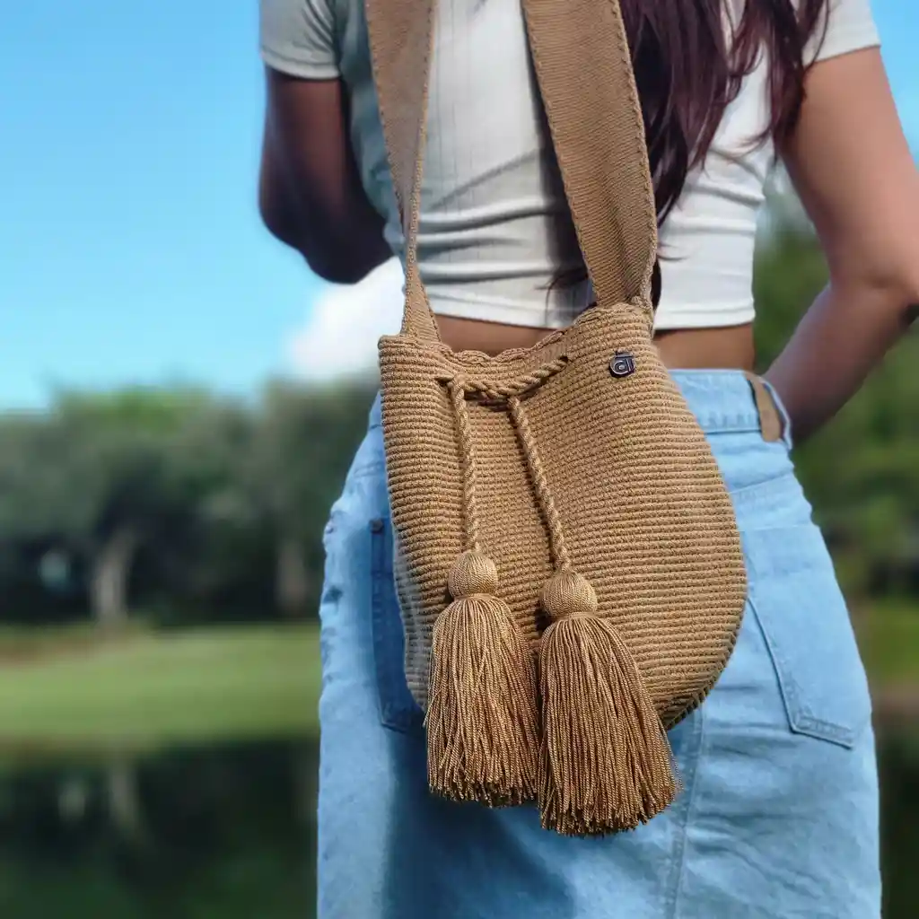 Mochila Wayuu Mediana Caqui