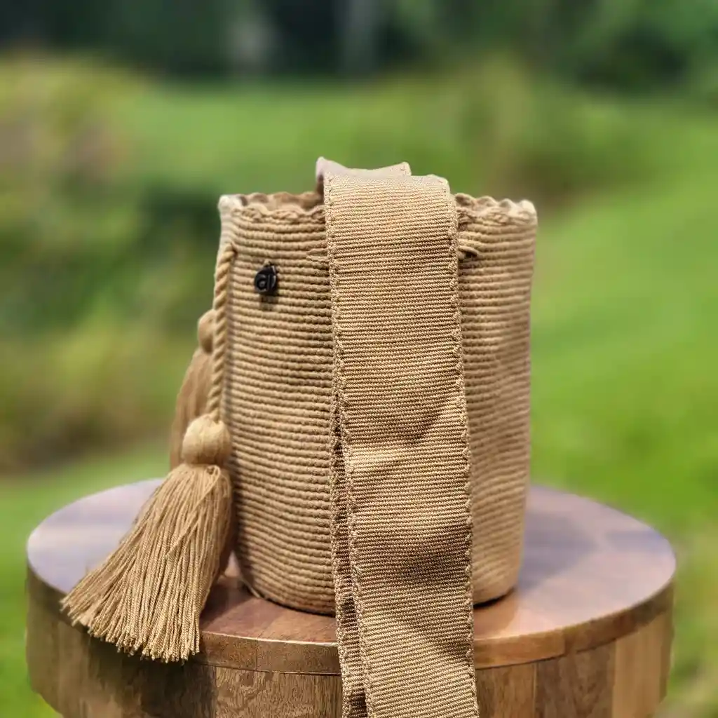 Mochila Wayuu Mediana Caqui