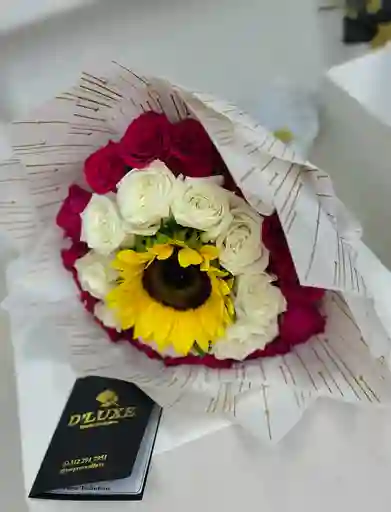 Bouquet Rosas Y Girasol