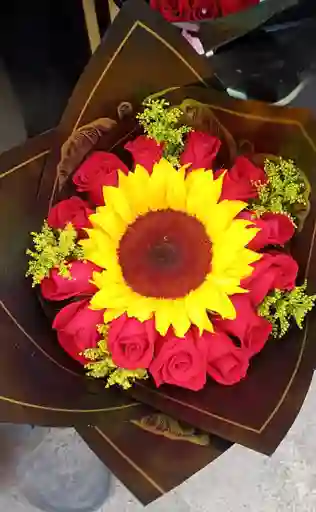 Ramo Girasoles Y Rosas