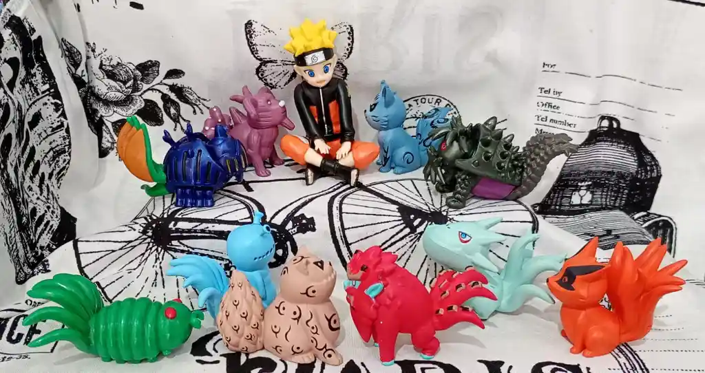 Colección X 11 Figuras Pequeñas Naruto Con Bestias Con Colas