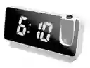 Reloj Despertador Con Proyector Digital Moderno Multifunción Led Recargable Tipo C