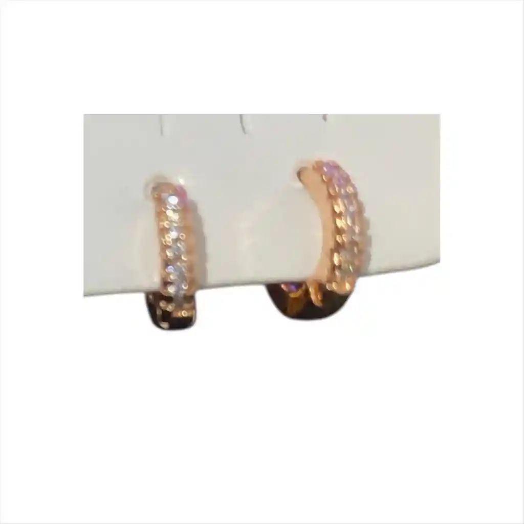 Aretes Circulares Pequeños Con Piedras, Color Oro Rosa Marca Cover Gs