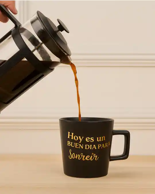 Detalle Con Café Juan Valdez, Cafetera, Ferrero Rocher. Regalo Elegante
