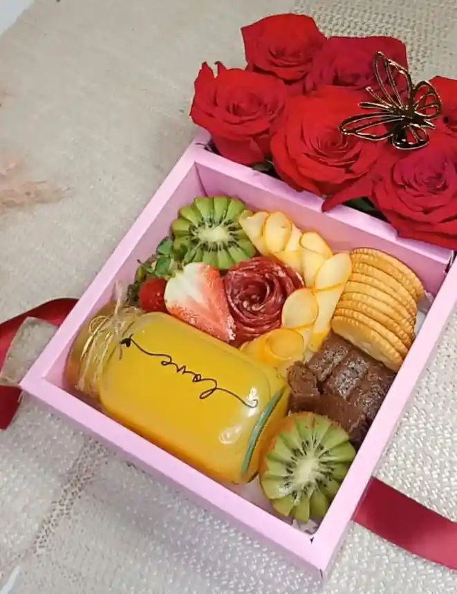 Brunch Box Cute Rosas (ancheta)