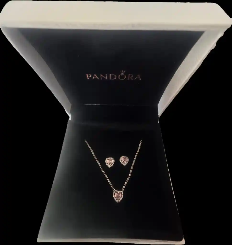 match Perfecto Collar Corazon Y Aretes En Relieve Pandora