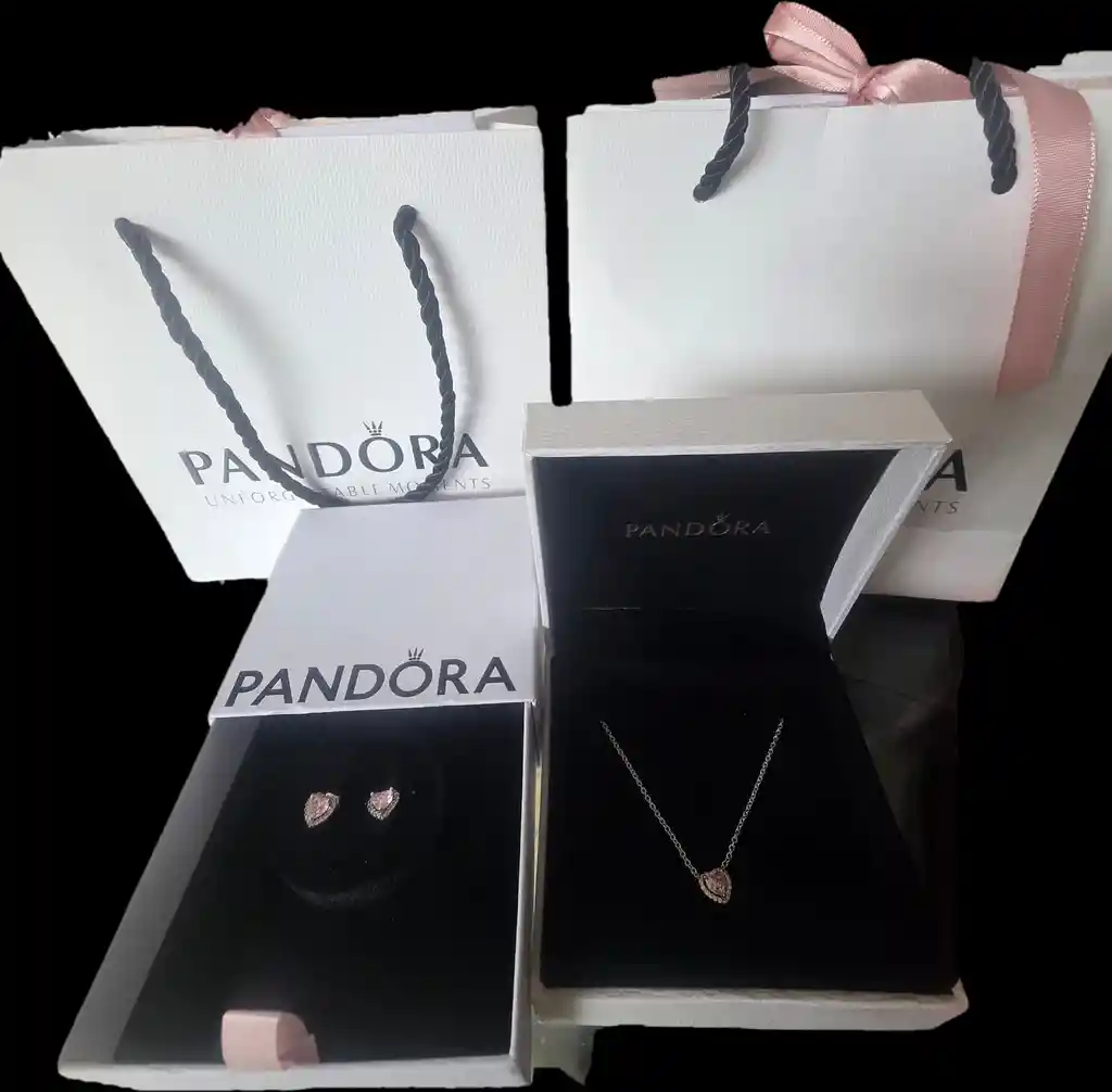 match Perfecto Collar Corazon Y Aretes En Relieve Pandora