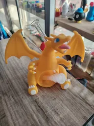 Pipa De Agua Y Bong De Silicón Edición Charizard