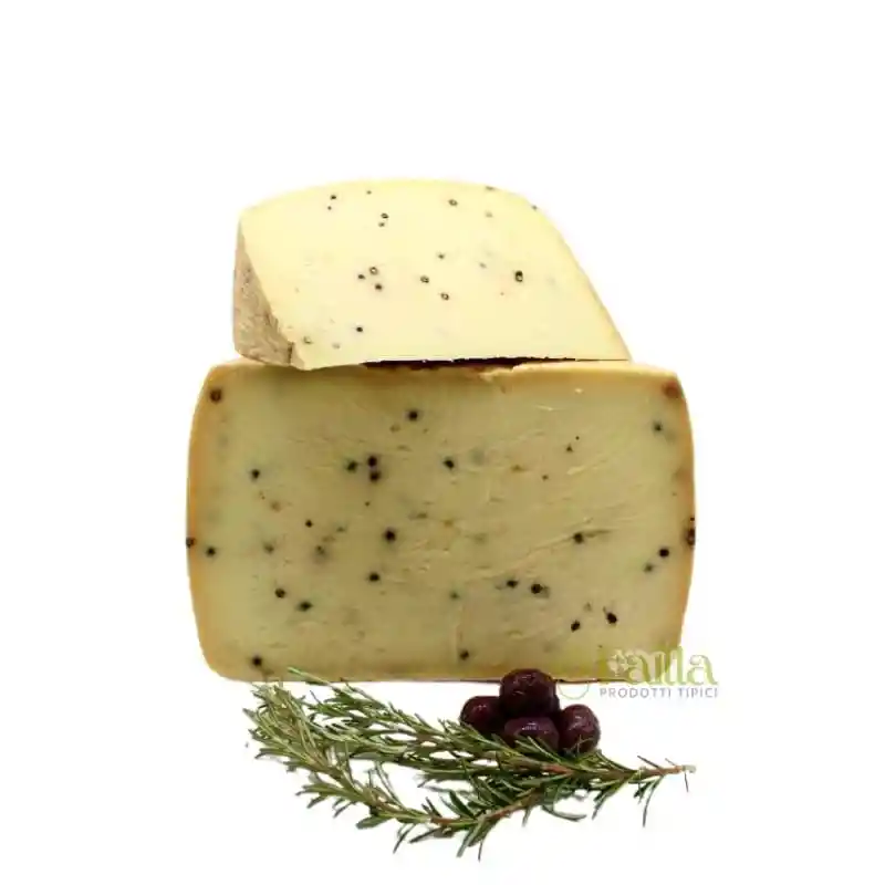 Queso Pecorino Con Pimienta Negra