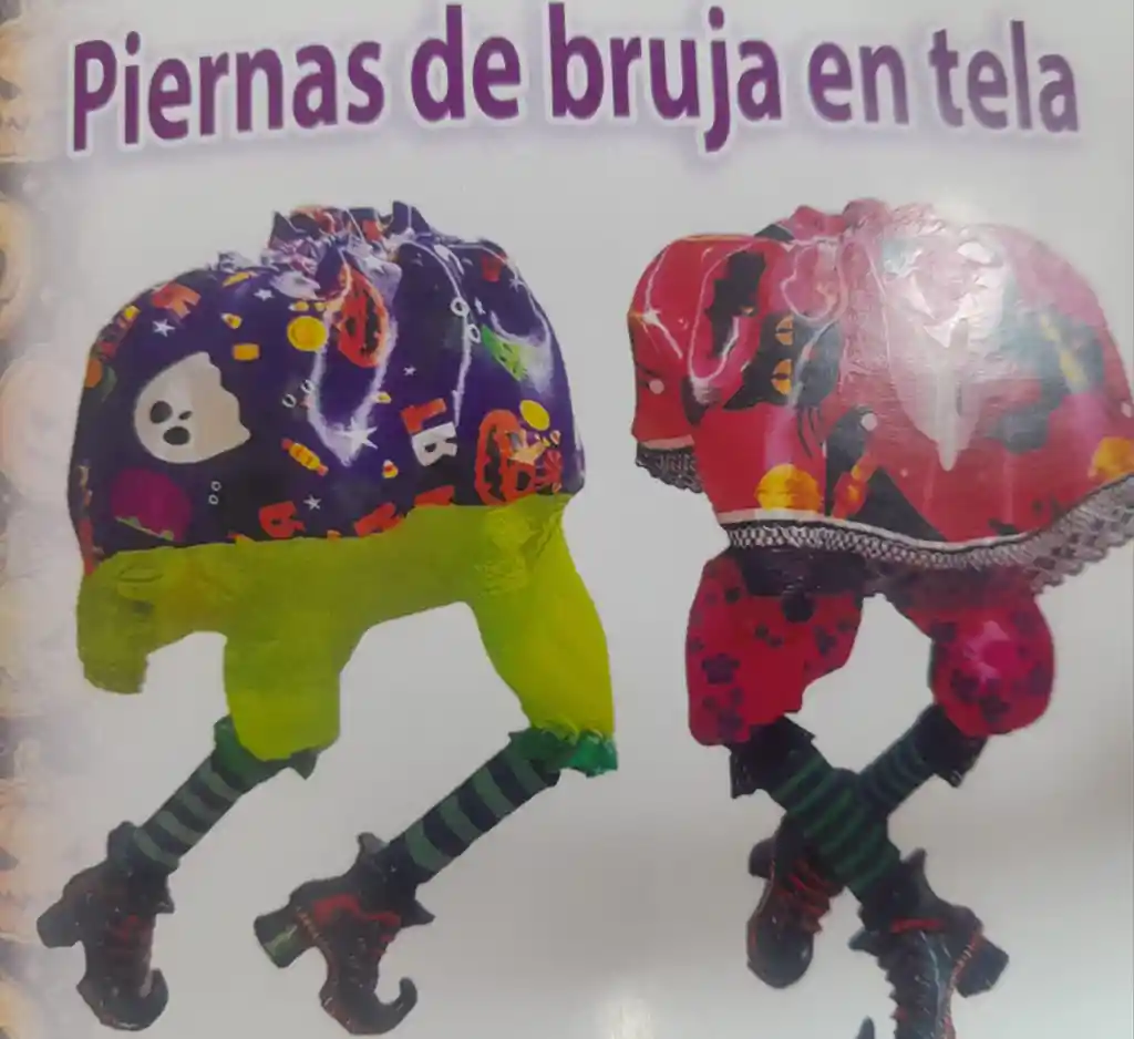 Piernas De Bruja En Tela