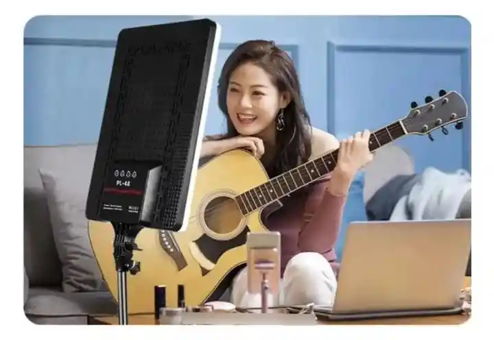 Aro De Luz Profesional Para Fotografia. Panel De 45*29 Centimetros Negro Blanco Frío