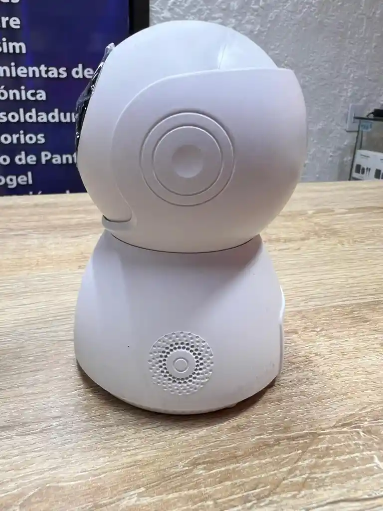 Cámara Ip Wifi 1080p Full Hd Con Visión Nocturna Y Movimiento 360°