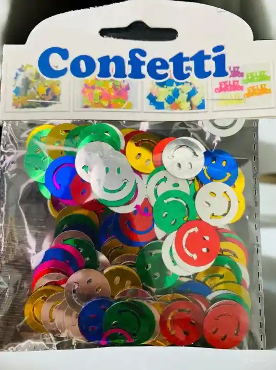 Confeti Diseño De Torta De Cumpleaños Colores Surtidos Decoracion De Fiestas