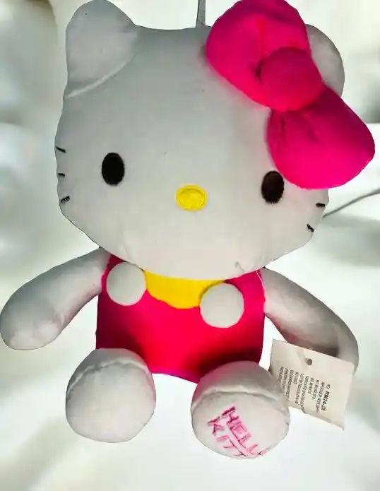 Juguete Muñeco Peluche Diseño Hello Kitty Para Niño Hombre O Mujer 19 Cm Aprox