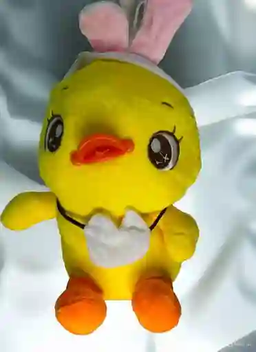 Juguete Muñeco Peluche Diseño Patico Con Orejas De Conejo Para Niño Hombre O Mujer 19 Cm Aprox