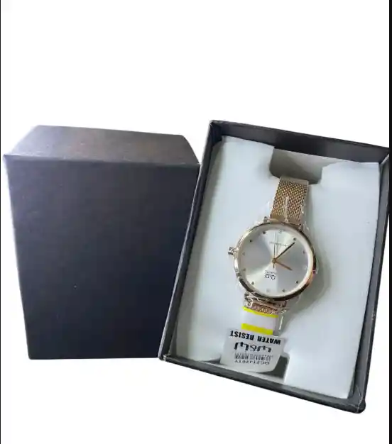 Reloj Replica Dorado Con Correa De Malla Metalica Dorada Marca Qyqreplica