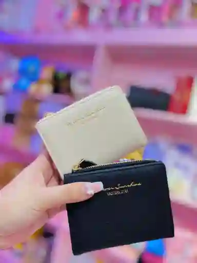 Mini Billetera Minimalista Con Textura ✨