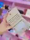 Mini Billetera Minimalista Con Textura ✨