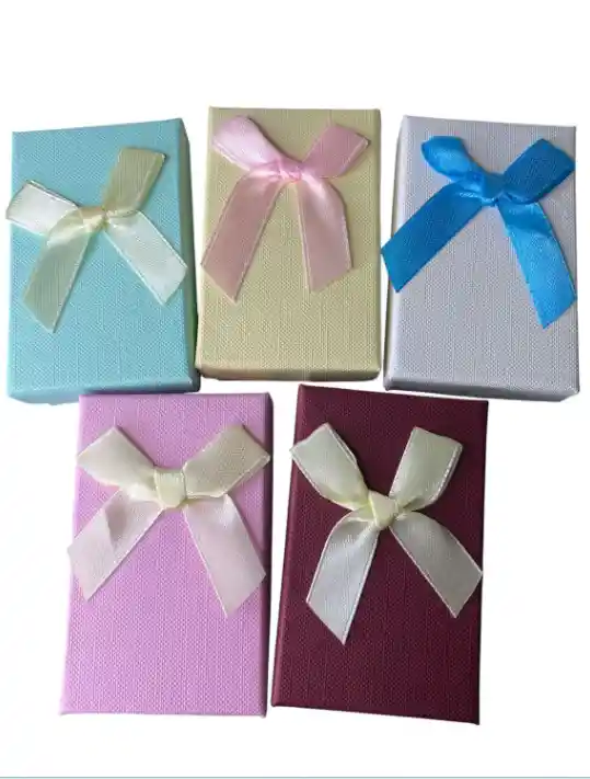 Cajita De Regalo Mediana Con Moño Decorativo Para Joyas, Pendientes, Collares
