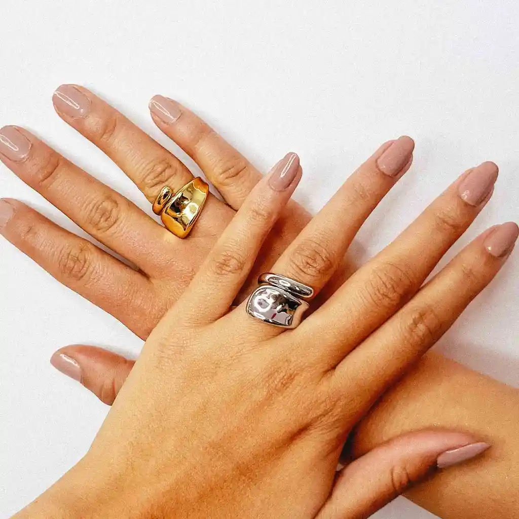 Anillo Plano Chunky Dorado En Rodio