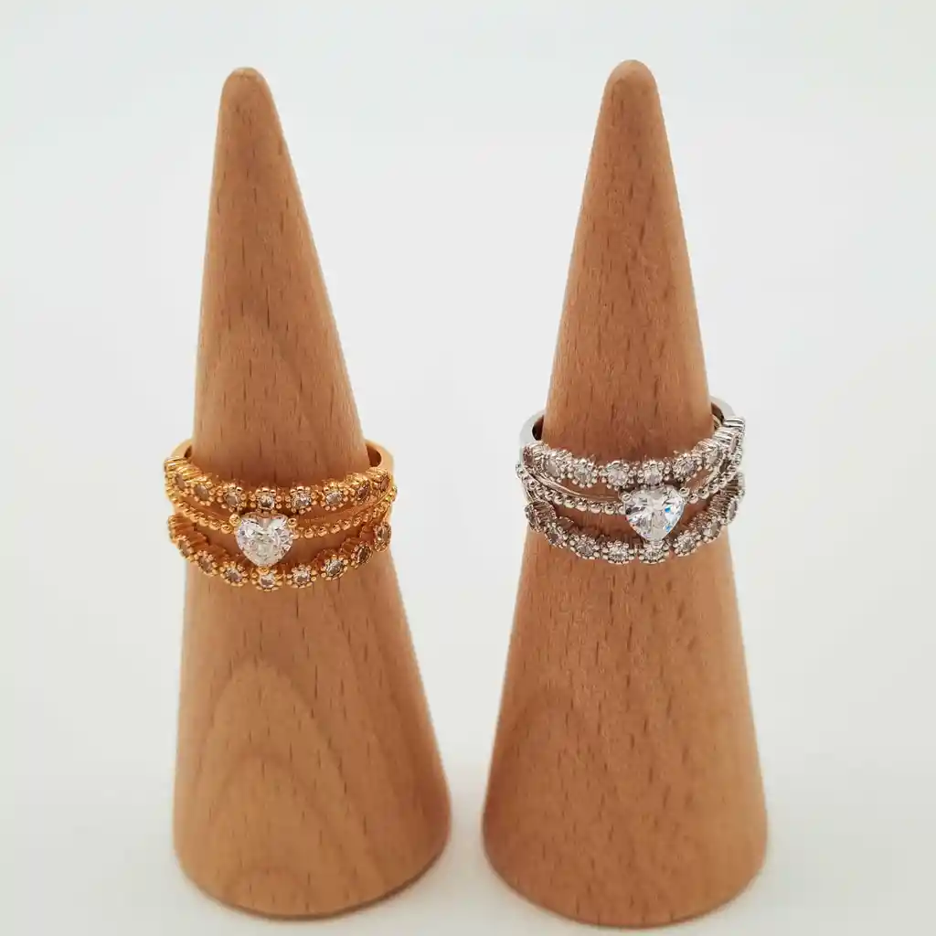 Anillo Amor Único Dorado En Rodio