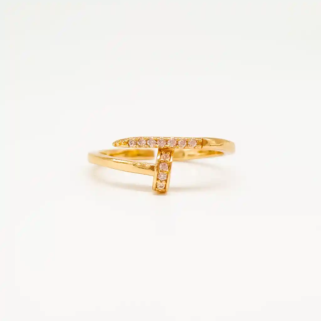 Anillo Clavo Cruzado