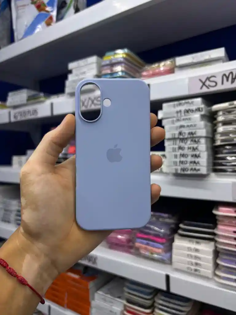 Iphone 16 | Color Azul Celeste | Silicone Case | Rigido | Carcasa Protectora | Antihumedad