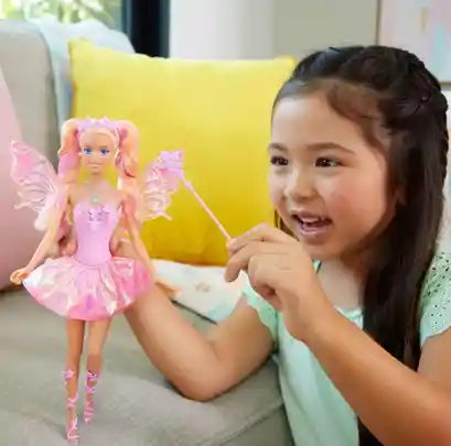 Barbie Hada Colores Mágicos.
