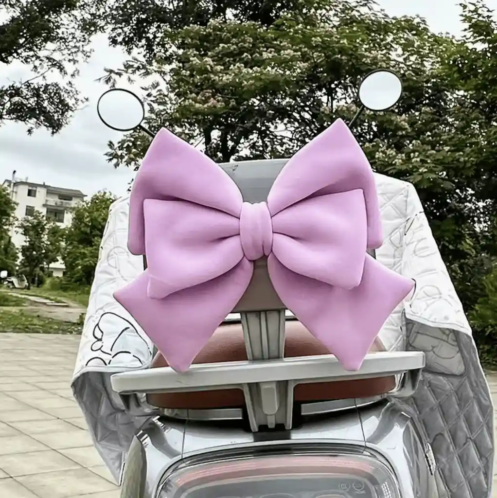 Adorno Para Casco De Moto Con Moño Lila
