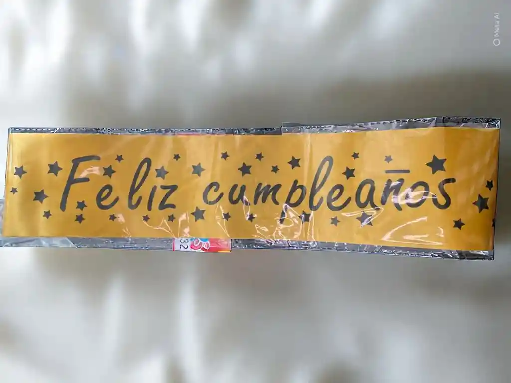 Banda Colgante En Tela Diseño De Feliz Cumpleaños Color Dorado