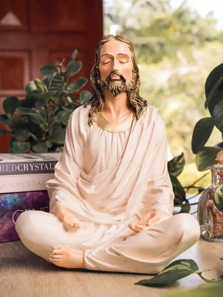 Jesús Meditando