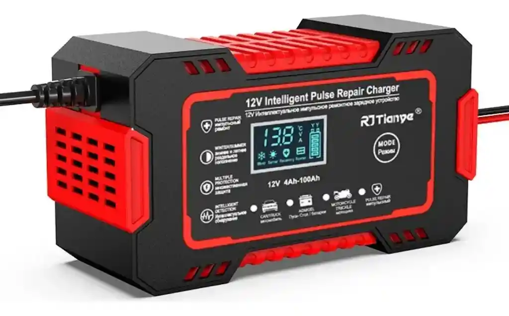 Cargador De Baterías 12v 6a Para Carro Y Moto Enchufe Colores