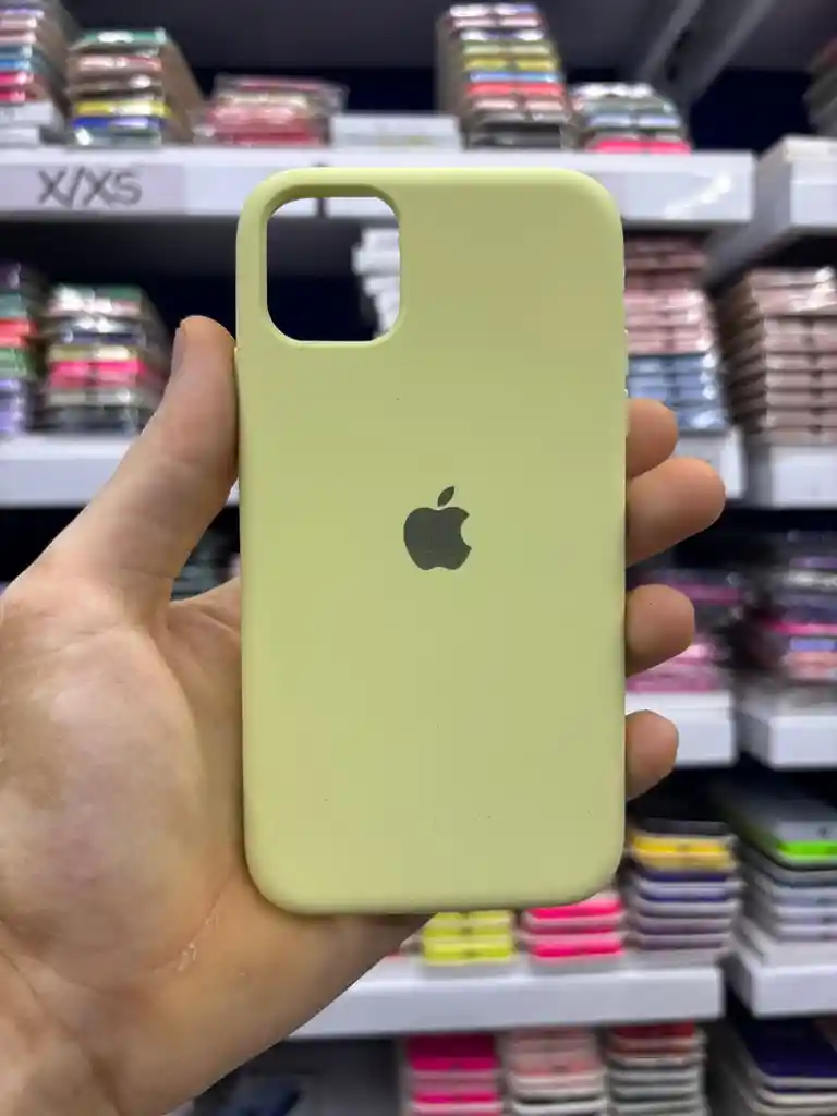 Iphone 11 Pro | Color Amarillo Palido | Silicone Case | Rigido | Carcasa Protectora | Antihumedad