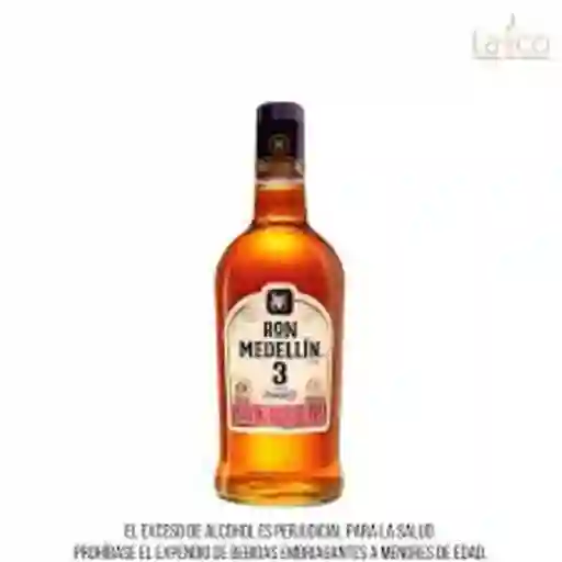 Ron Medellín 3 Años