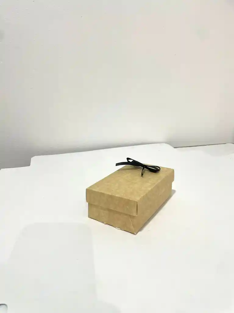 Caja Joyero Mini Color Kraft Lazo Negro