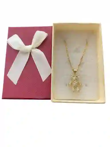 Juego De Cadena Y Aretes Oso Con Moñito Brillantes En Acero